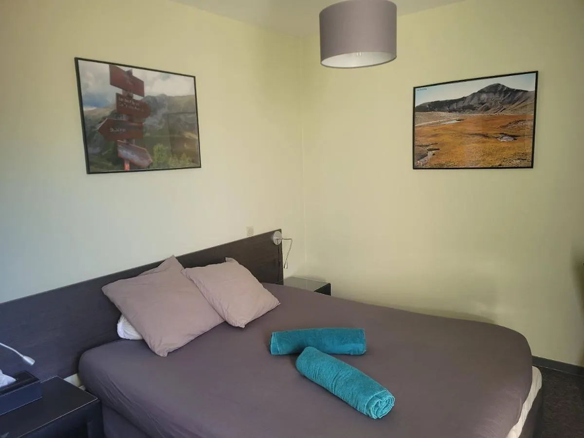 Hostellerie De Rimplas 2*,